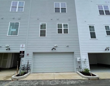 3546 Margaret Jones Place - Photo Thumbnail 13