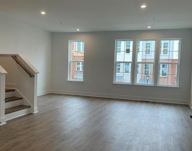 3546 Margaret Jones Place - Photo Thumbnail 6