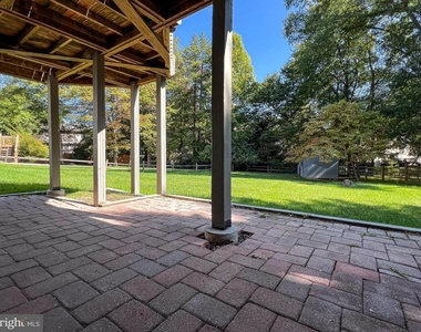 14913 Lear Lane - Photo Thumbnail 31