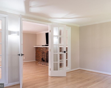 14913 Lear Lane - Photo Thumbnail 2