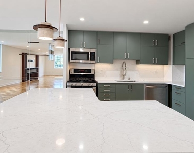 11801 Rockville Pike - Photo Thumbnail 8