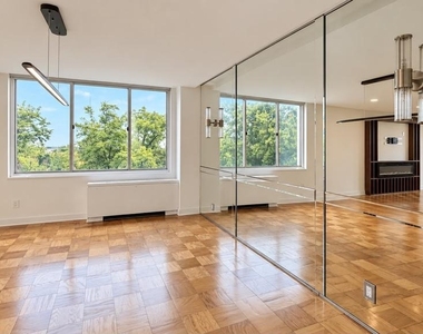 11801 Rockville Pike - Photo Thumbnail 17