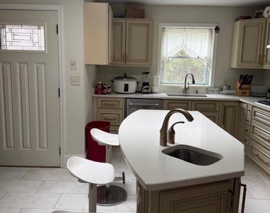 3107 Gaylor Place - Photo Thumbnail 8