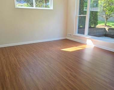 13114 Bluhill Road - Photo Thumbnail 12