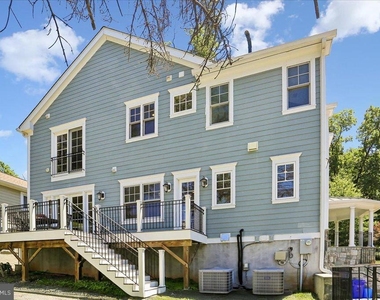 7800 Radnor Road - Photo Thumbnail 65