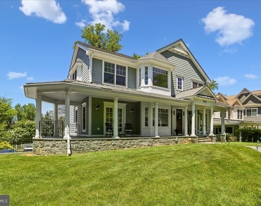 7800 Radnor Road - Photo Thumbnail 3