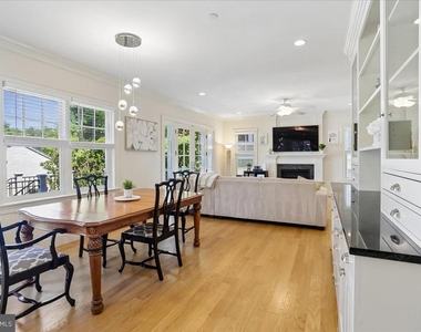 7800 Radnor Road - Photo Thumbnail 19