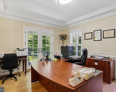 7800 Radnor Road - Photo Thumbnail 32