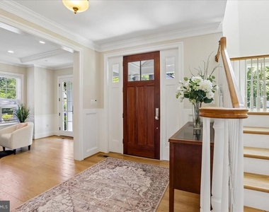 7800 Radnor Road - Photo Thumbnail 7