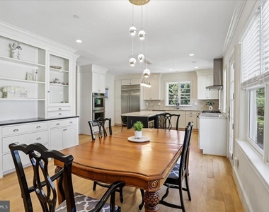 7800 Radnor Road - Photo Thumbnail 22