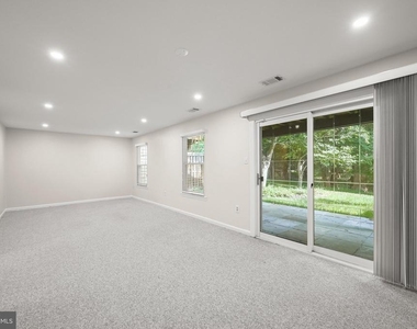 25 Tivoli Lake Court - Photo Thumbnail 48