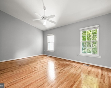 25 Tivoli Lake Court - Photo Thumbnail 35