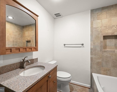 25 Tivoli Lake Court - Photo Thumbnail 40