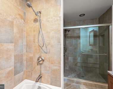 25 Tivoli Lake Court - Photo Thumbnail 41