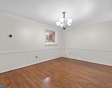 8710 Birkenhead Court - Photo Thumbnail 6