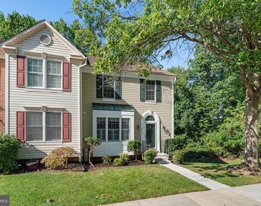 8710 Birkenhead Court - Photo Thumbnail 3