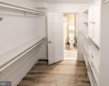 10850 Green Mountain Circle - Photo Thumbnail 34