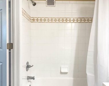 10850 Green Mountain Circle - Photo Thumbnail 7