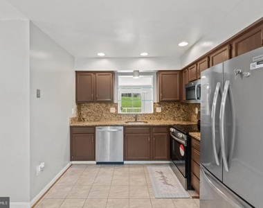 8604 John Ellicott Court - Photo Thumbnail 4