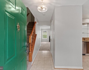 8604 John Ellicott Court - Photo Thumbnail 8