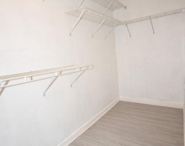 6617 Cambria Terrace - Photo Thumbnail 21