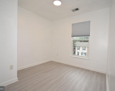 6617 Cambria Terrace - Photo Thumbnail 23