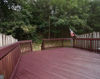 6617 Cambria Terrace - Photo Thumbnail 27
