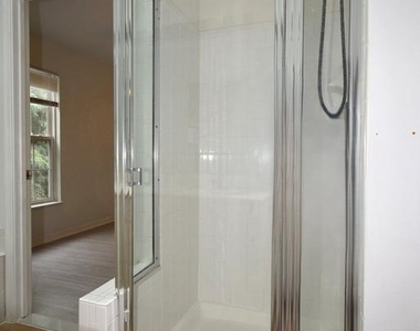6617 Cambria Terrace - Photo Thumbnail 13