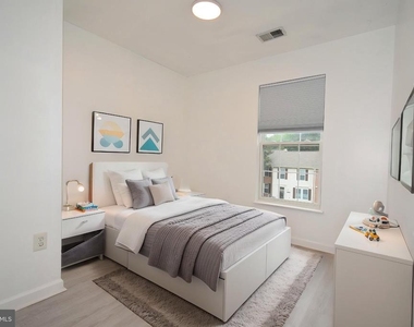 6617 Cambria Terrace - Photo Thumbnail 6