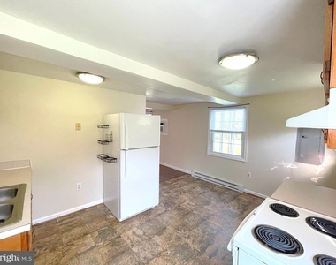 490 Coster Road - Photo Thumbnail 7
