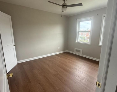 8344 Edgedale Road - Photo Thumbnail 7
