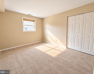 17 Warren Lodge Court - Photo Thumbnail 8