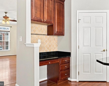 5044 Cameo Terrace - Photo Thumbnail 8