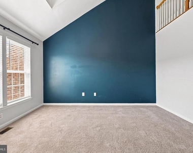 5044 Cameo Terrace - Photo Thumbnail 20