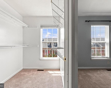 5044 Cameo Terrace - Photo Thumbnail 21