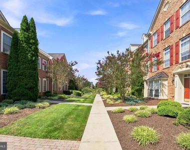 5044 Cameo Terrace - Photo Thumbnail 45