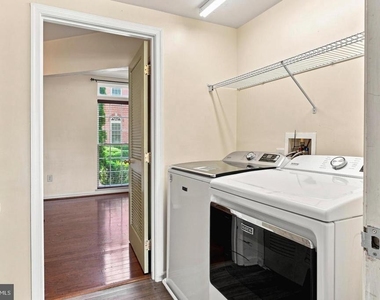 5044 Cameo Terrace - Photo Thumbnail 35