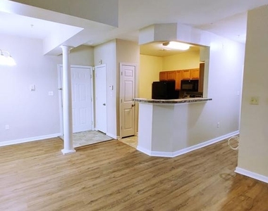 7420 Hindon Circle - Photo Thumbnail 21