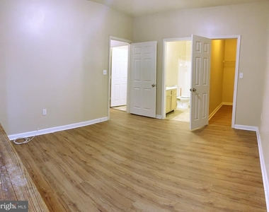 7420 Hindon Circle - Photo Thumbnail 17