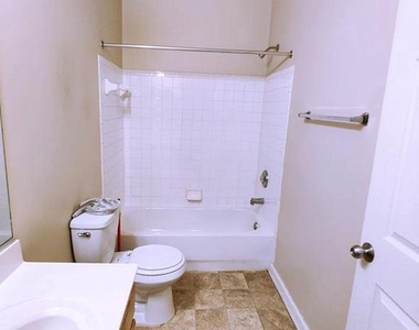 7420 Hindon Circle - Photo Thumbnail 24