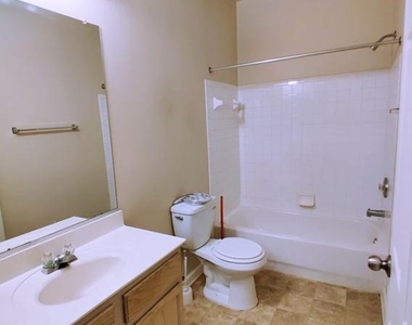 7420 Hindon Circle - Photo Thumbnail 25