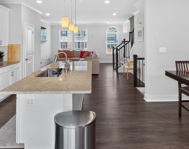 7803 Barrensdale Road - Photo Thumbnail 10