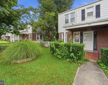 203 Wilden Drive - Photo Thumbnail 17