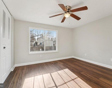 308 Raussell Place - Photo Thumbnail 10