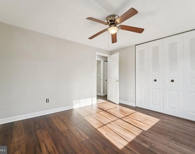 308 Raussell Place - Photo Thumbnail 11