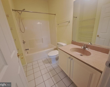 4100 Sand Piper Drive - Photo Thumbnail 13