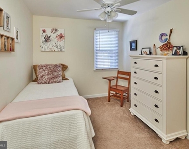214 Potomac Road - Photo Thumbnail 12