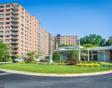 4201 Cathedral Avenue Nw - Photo Thumbnail 1