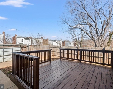 5342 Ames Street Ne - Photo Thumbnail 14