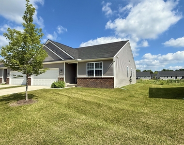 10284 Swan Lake Circle - Photo Thumbnail 4